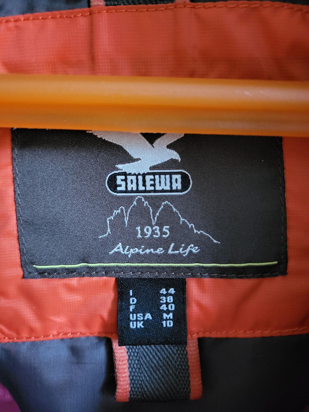 Salewa Giacche: Salewa Daunenjacke Gr. 36/38 – Nuovo (secondo la descrizione) da St.Gallen venduto da Einstein87 1