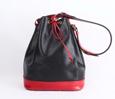 Auth LOUIS VUITTON Noe big size epi leather.