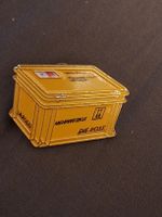 Pin Anstecknadel Die Post Mehrwegbox