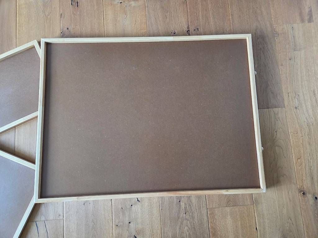 Tavoli: Puzzle Tisch aus Holz – Usato da Muri AG venduto da Koopmann 2