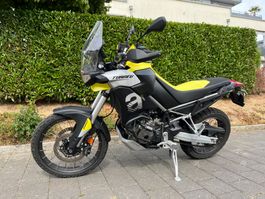 Neuwertige Aprilia 660 Tuareg