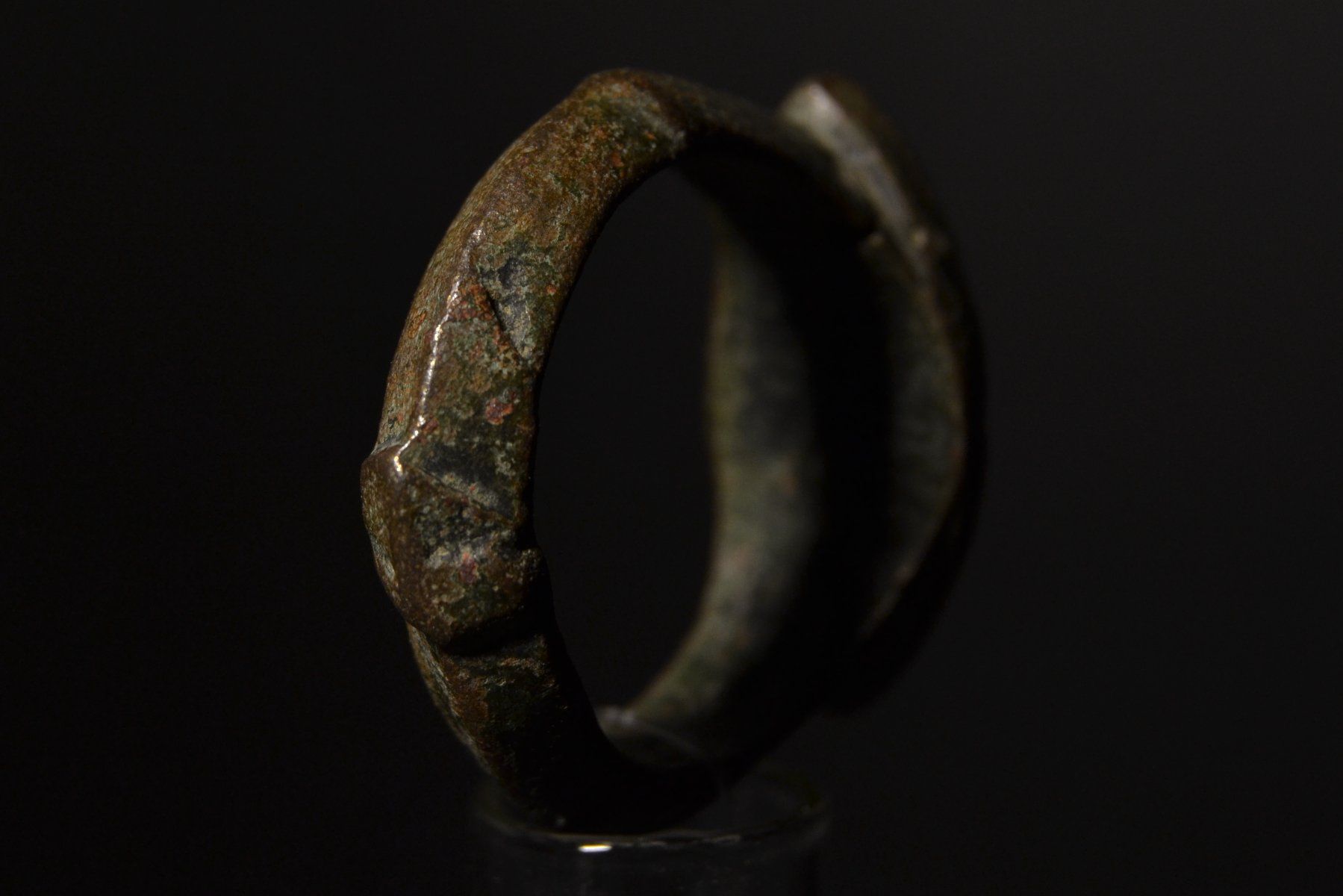 Anelli: Spätmittelalterlicher Fingerring ca. 15 Jh. – Usato da Winterthur venduto da MountOlympus 5