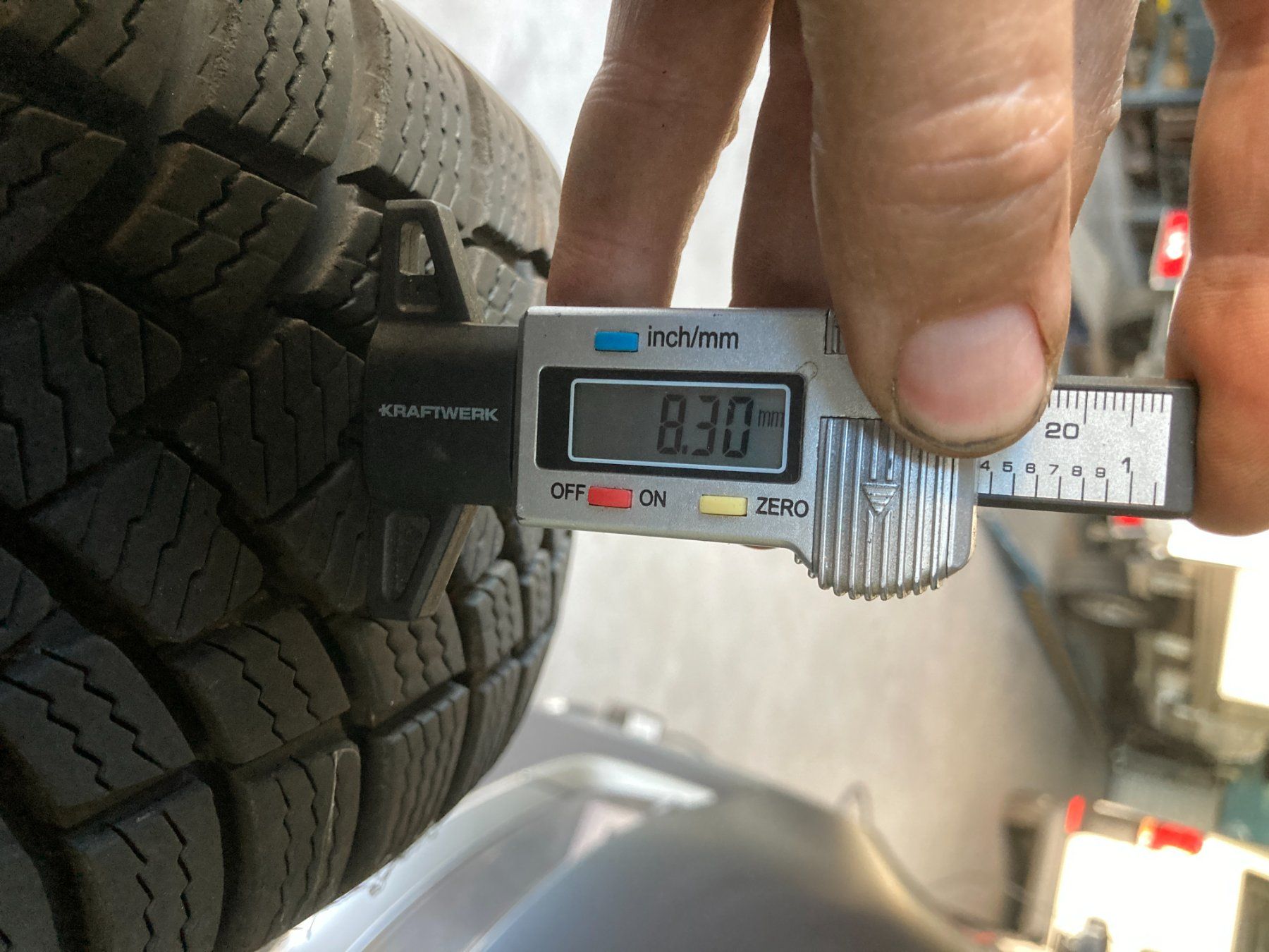 Pneumatici & Ruote complete: 185/65R15 Winterpneu – Usato da Cham venduto da WB2223 7