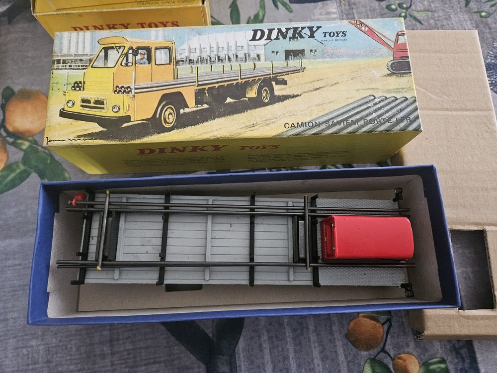 DAN TOYS SAVIEM porte fers Jaune Edition Limitée 500 Exemplaires Ref DAN 261 EUR 40,00 - FR
