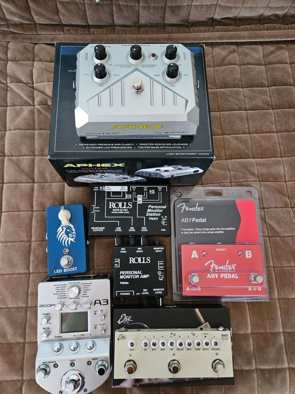 Instruments de musique: Various Guitar Pedals & Effects – D'occasion à Basel par Aiguu