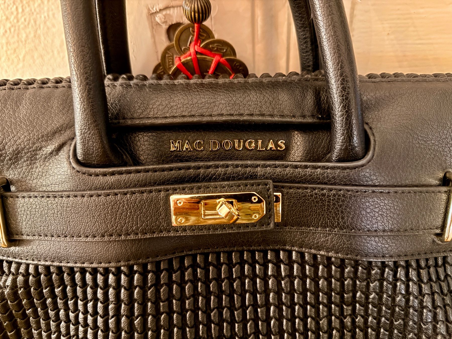 Taschen für Damen: McDouglas Tasche – Gebraucht aus Genève von mar_g5r2 3