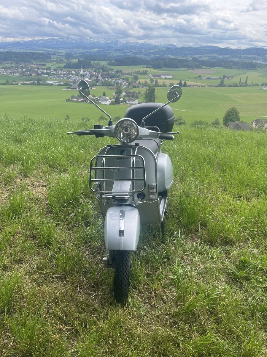 Piaggio Route: Vespa PX 125 E – D'occasion à Lenggenwil par WAMALE 1