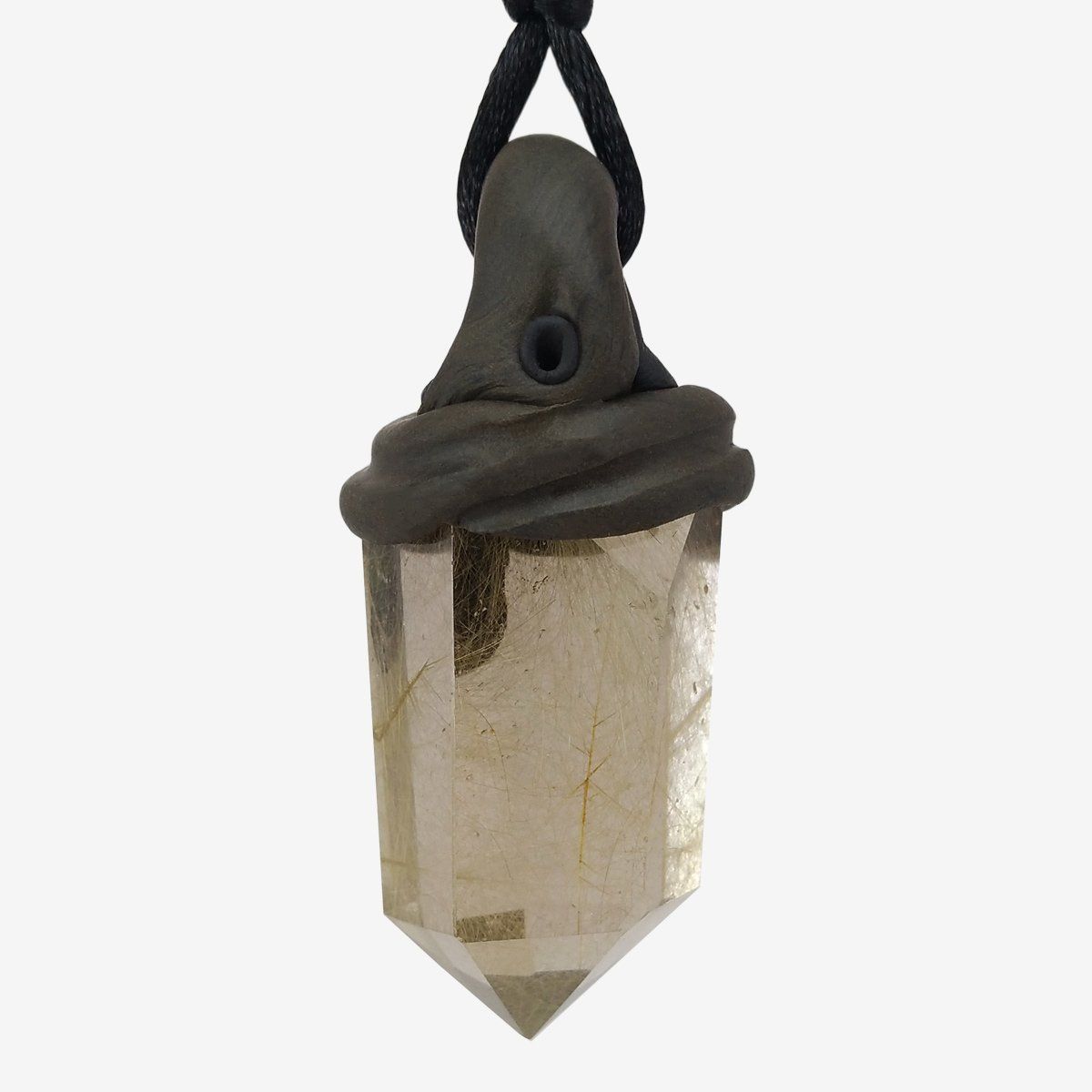 Minerali & Pietre curative: Rutilquarz Steinanhänger mit eingefasstem Uwarowit – Nuovo e nell'imballaggio originale da Meilen venduto da BYRD-Design 2