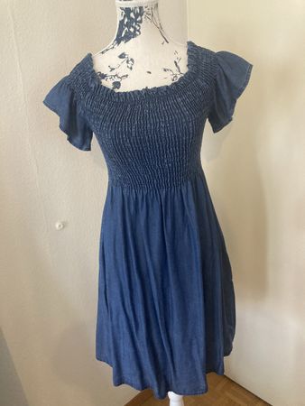 Sommerliches Jeanskleid von Apricot, Grösse L, Neu!