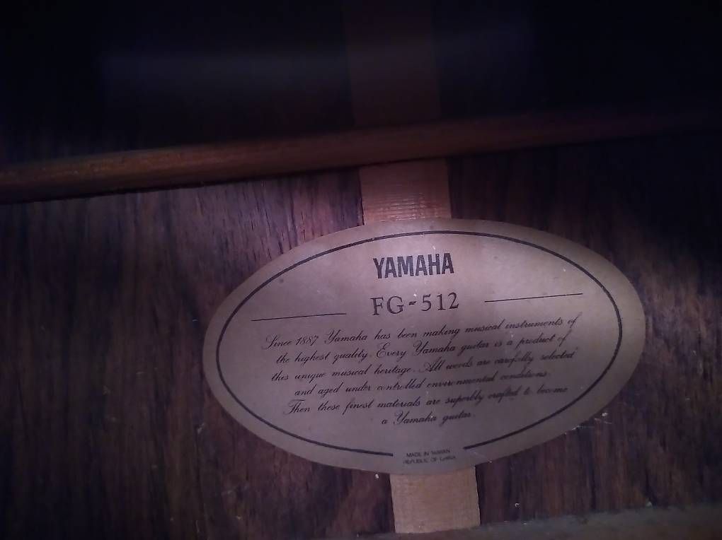 Strumenti musicali: Yamaha FG 512 – Usato da Dornach venduto da rolkeller 4