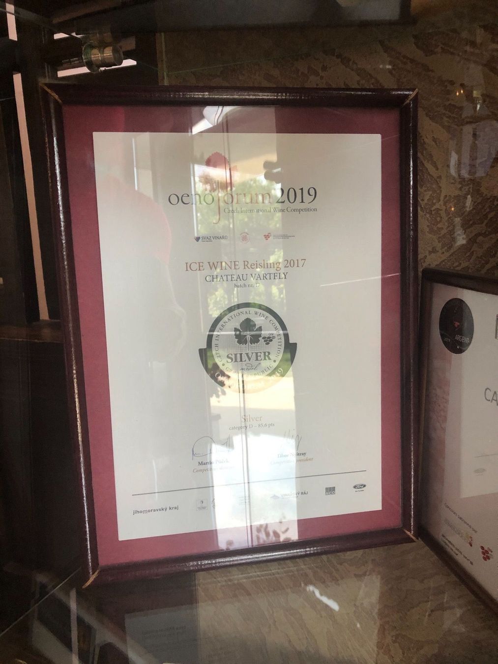 Wein: ChateauVARTELYEisweinRiesling2017Moldova – Neu und originalverpackt aus Wald ZH von mlnt 2