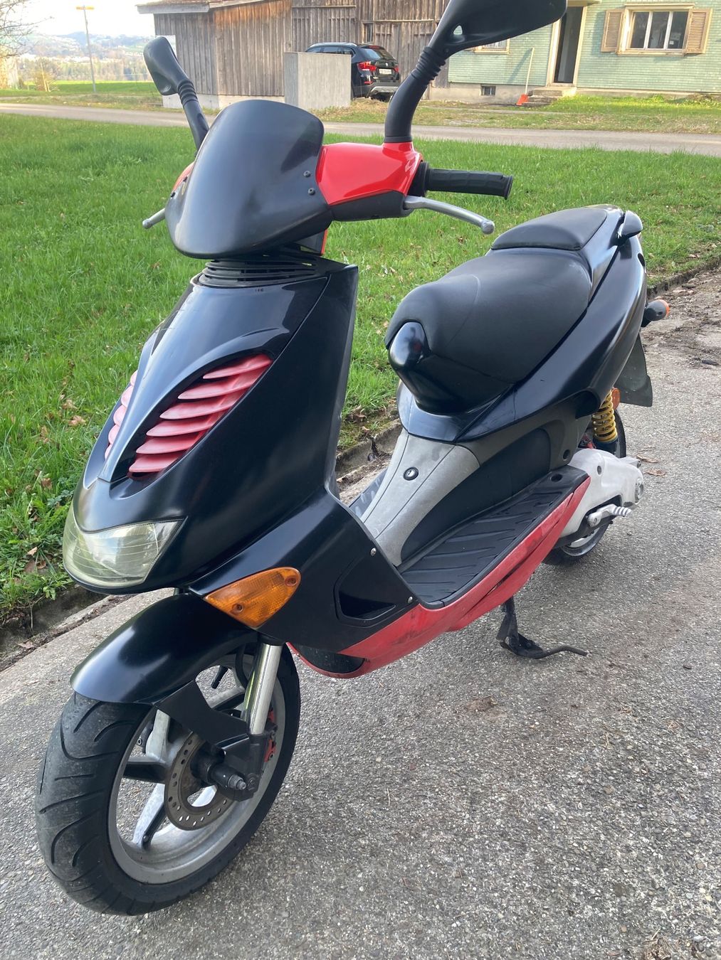 Aprilia Scooter: Aprilia sr 50 – Usato da St. Gallen venduto da MarkoBoss 3