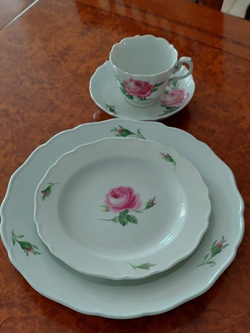 Geschirrsets: Meissen Rote Rose 3 Tlg. Set – Neu (gemäss Beschreibung) aus Urtenen-Schönbühl von Cbuyer 9