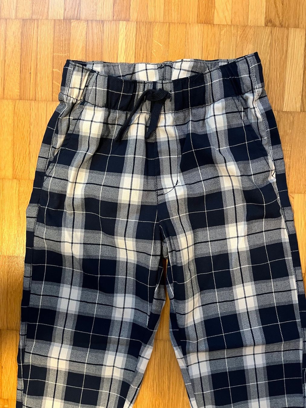 H&M Pantaloni: H&M Hose Gr. 134 – Nuovo (secondo la descrizione) da Jona venduto da Good_luck_ 1