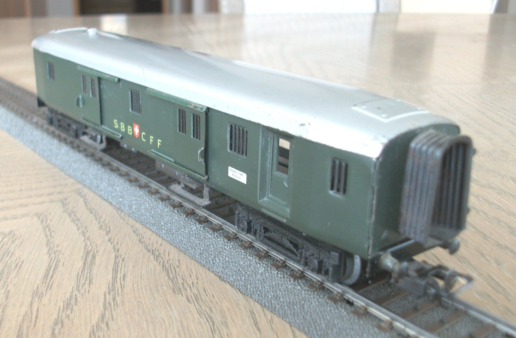 Märklin Modellini di ferrovie: grüner SBB-Gepäckwagen; OVP – Usato da St. Moritz venduto da Manu7500 4
