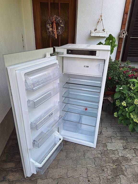 Frigoriferi: Kühlschrank ZUG – Usato da Uetendorf venduto da Albi125 2