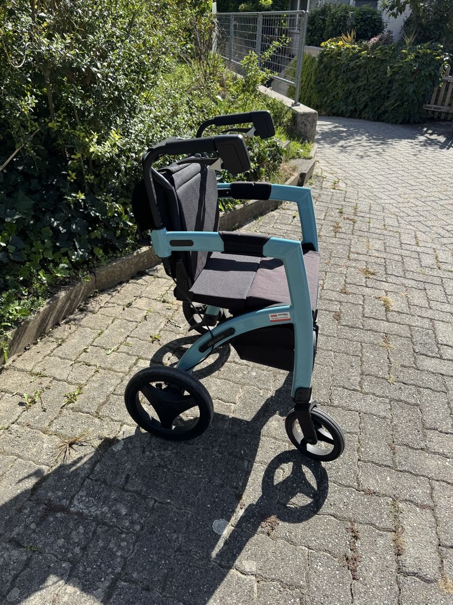 Rollstühle: Rollz Motion Rollstuhl und Rollator – Gebraucht aus Düdingen von MetM03 1