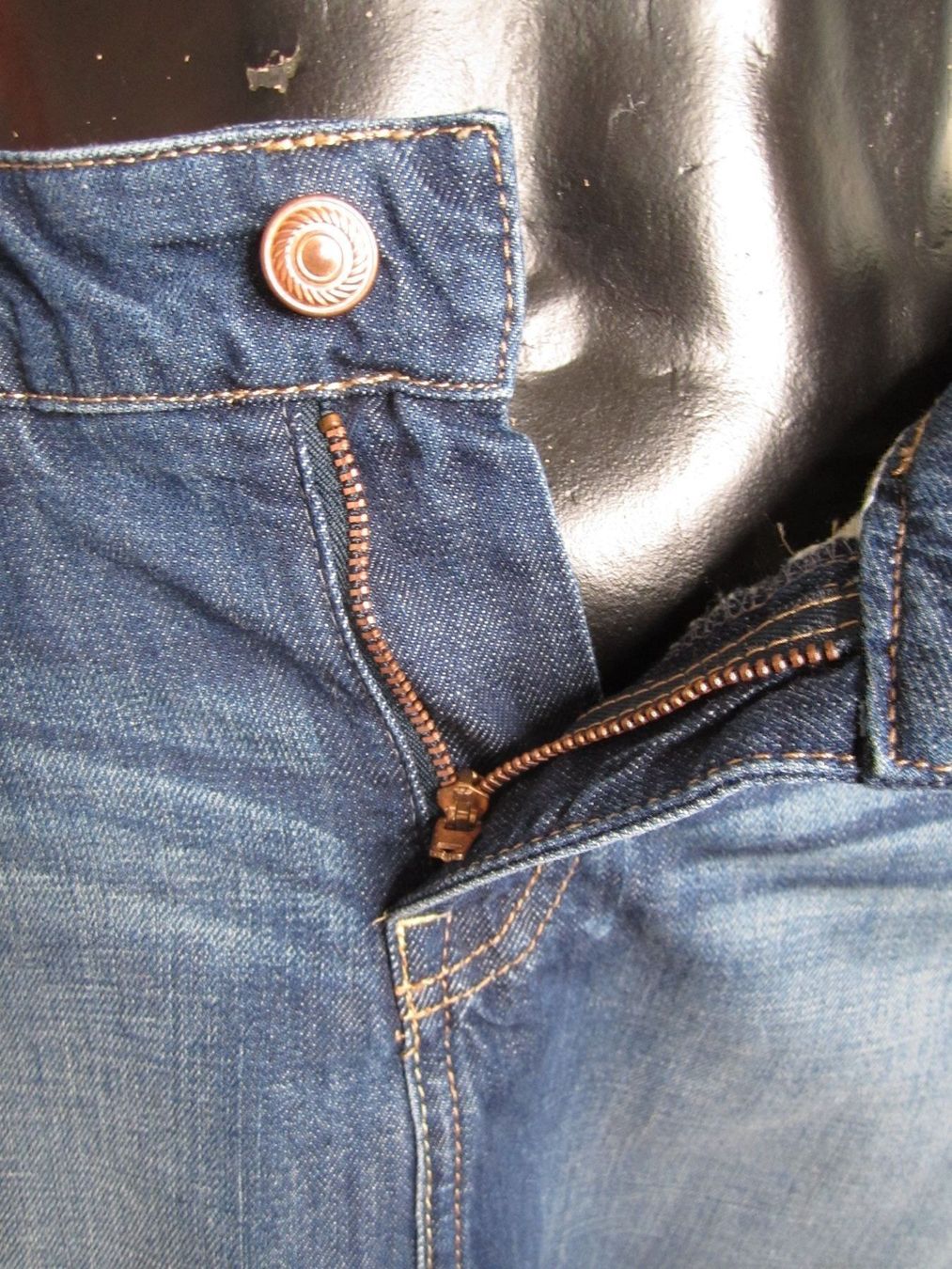 H&M Gonne: Jupe droite en jeans – Usato da Lausanne venduto da Kmm03 5