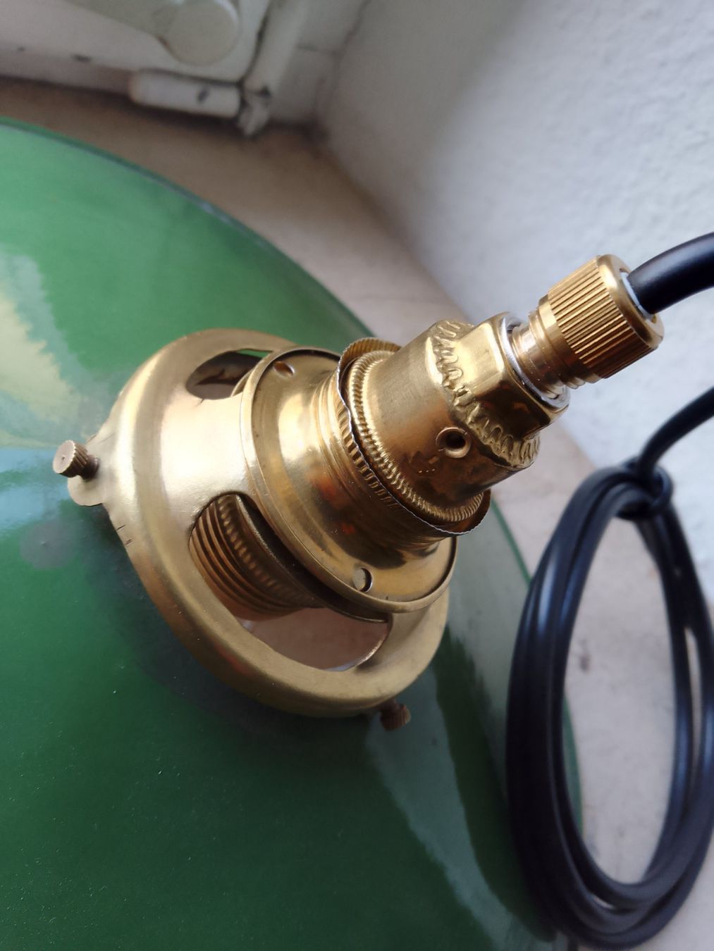 Lampadari & plafoniere: Vintage Industrielampe Deckenlampe Emaille Plafonnier Vert – Usato da St. Gallen venduto da EastLakeConcept 2
