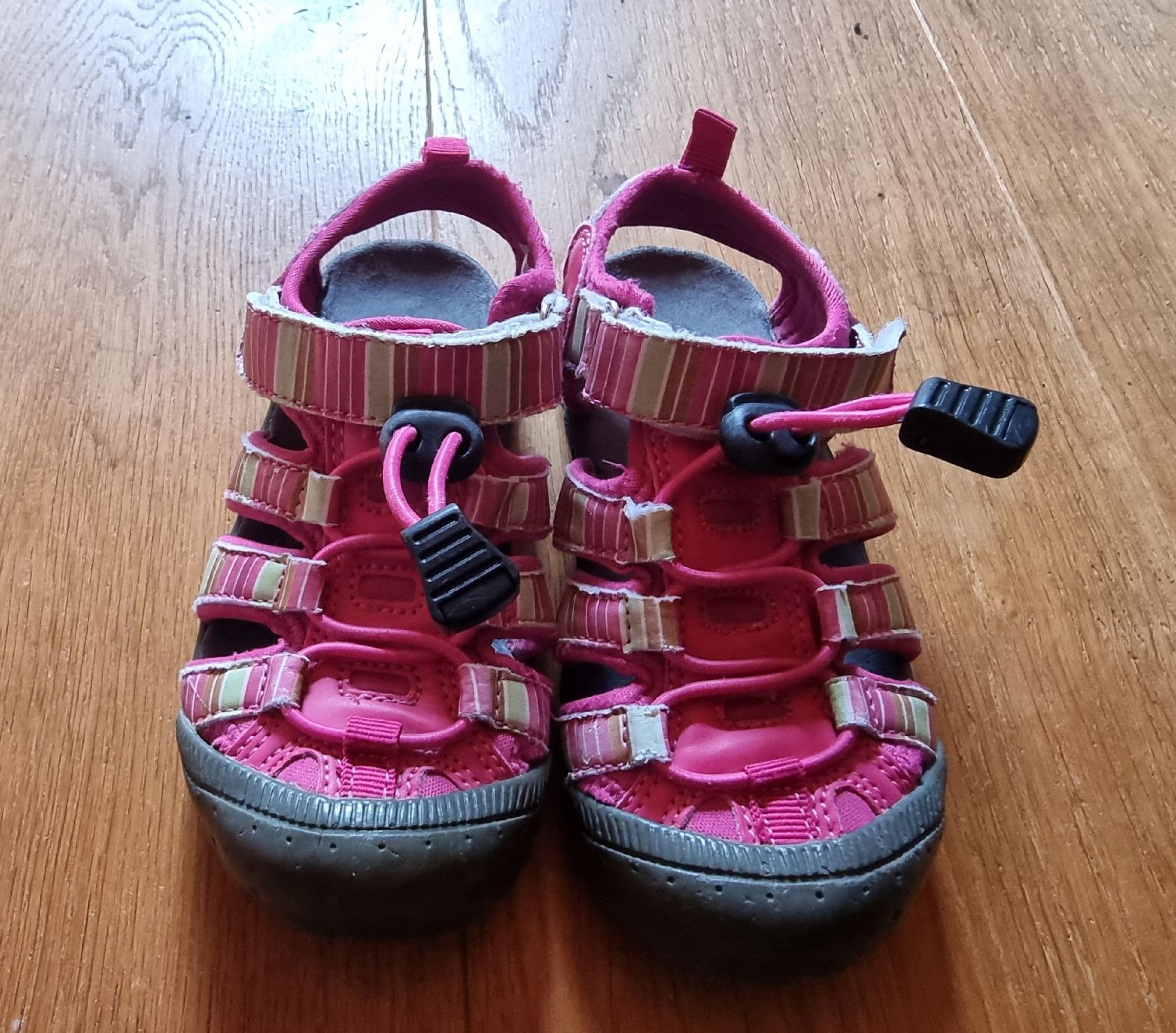Schuhe für Mädchen: Sandale pink Grösse 28 gebraucht – Gebraucht aus Rifferswil von sandra0010 4