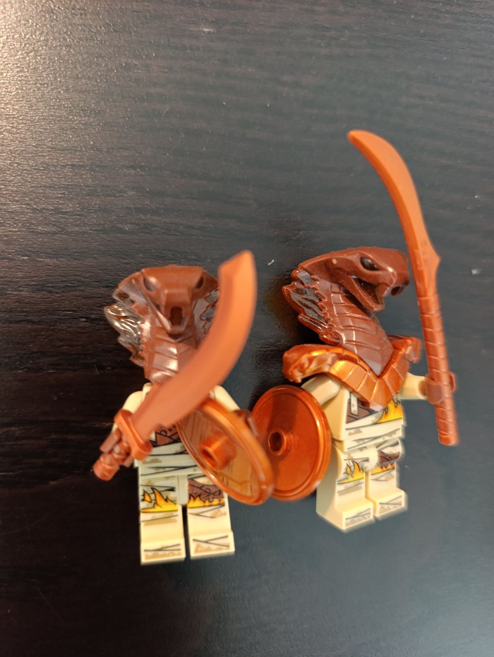 Lego Statuette: Lego minifigur - Ninjago Snakes – Usato da Richterswil venduto da 8ung_fertig 3