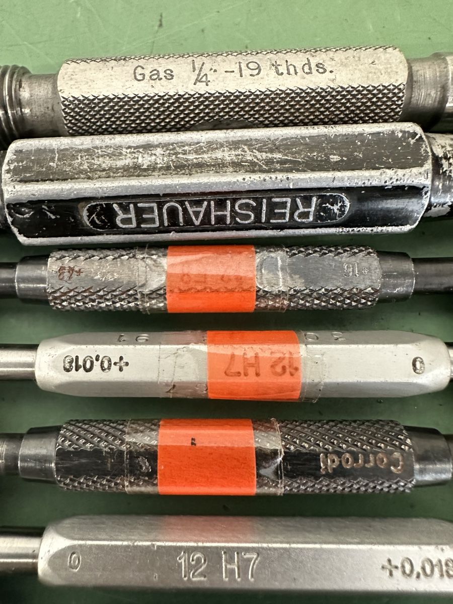 Misurare: Grenzlehrdorn, Plug Gauges. – Usato da Aarberg venduto da SNMachines 3