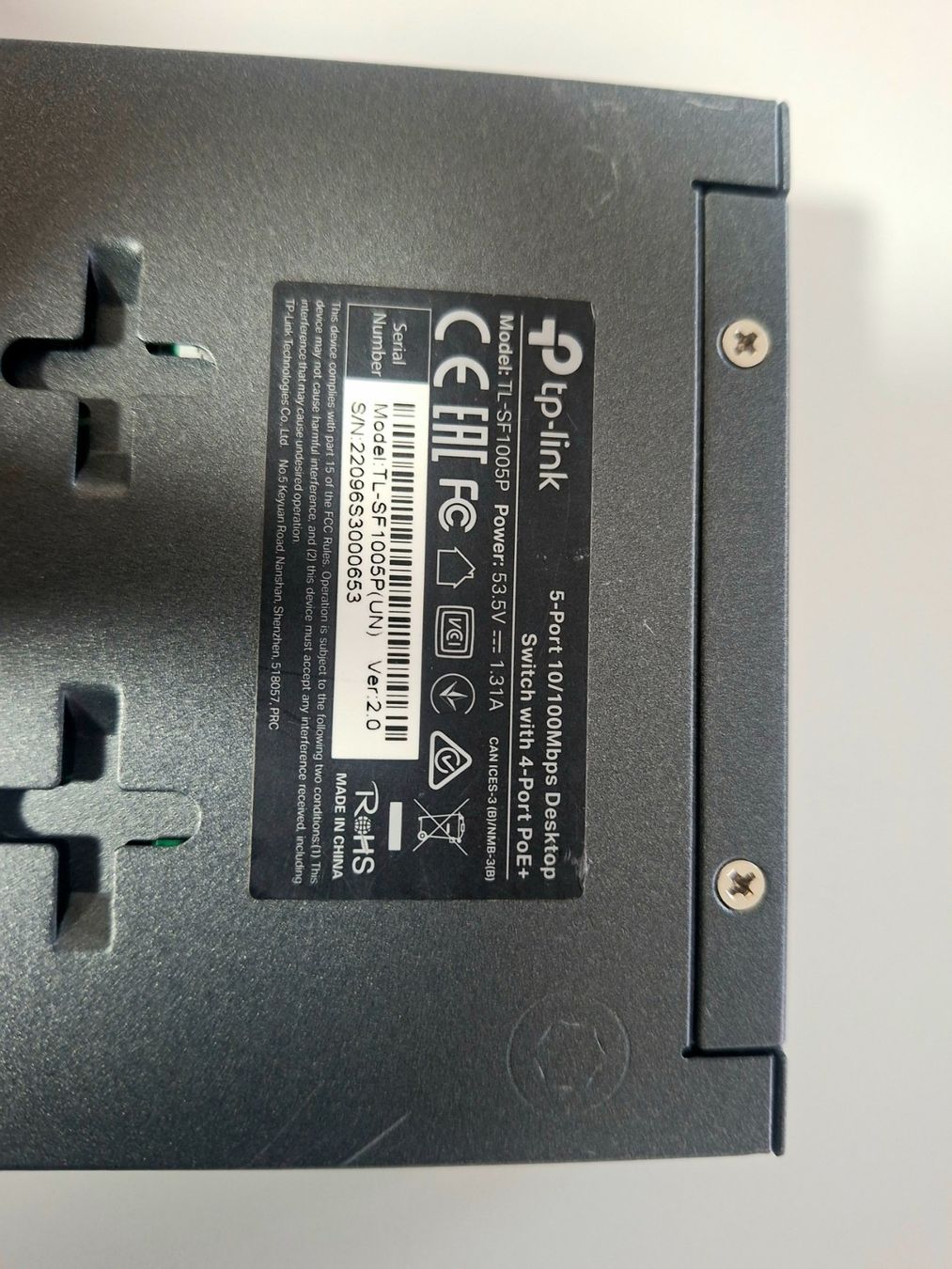 TP-Link Hubs & Switches: TP-Link TL-SF1005P – D'occasion à Uetikon am See par boxtoni 3