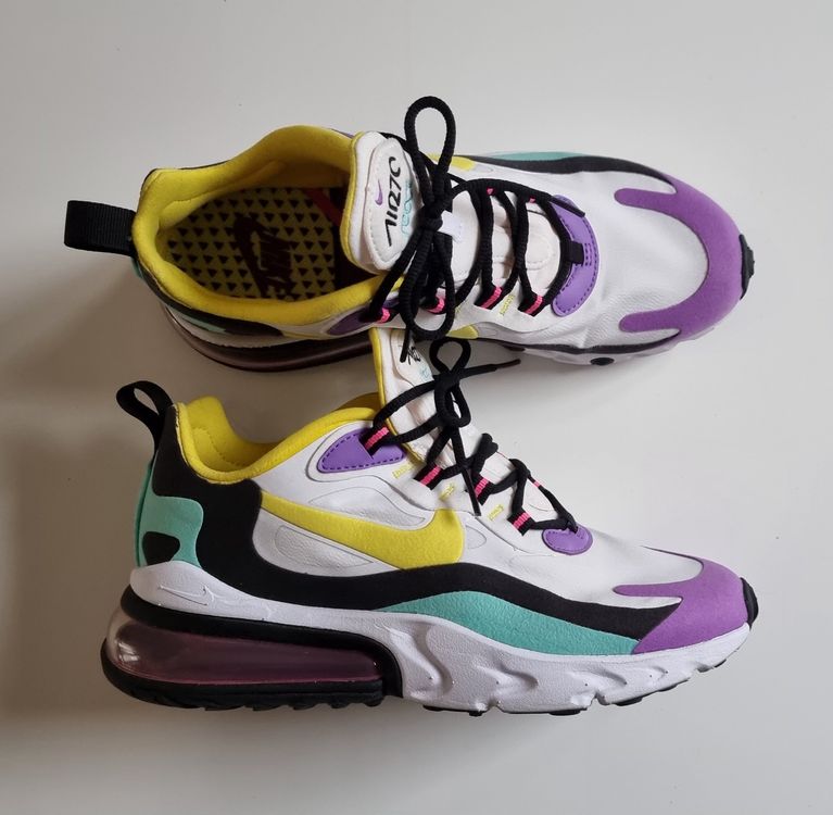 270 react geometric art