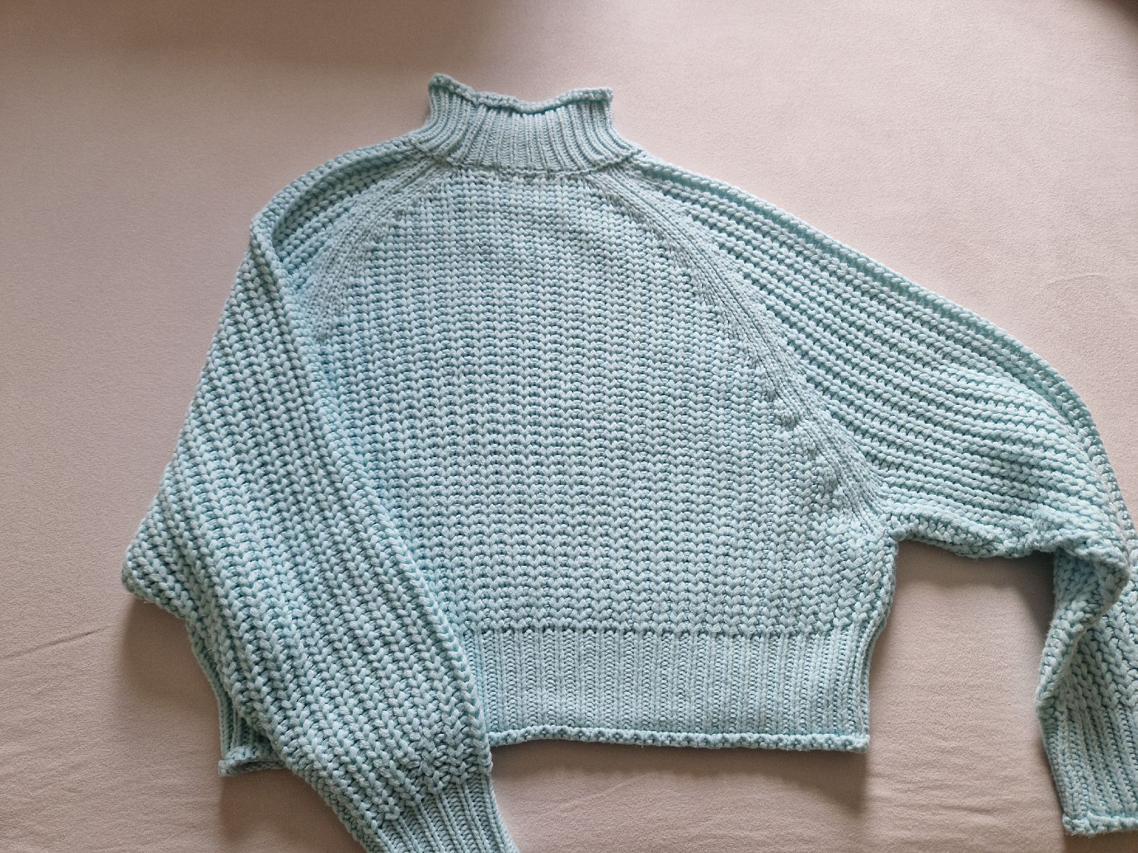 Maglioni & Felpe: 3 Oversized Cropped Sweaters XS – Usato da Zürich venduto da zvr_8cw6 4