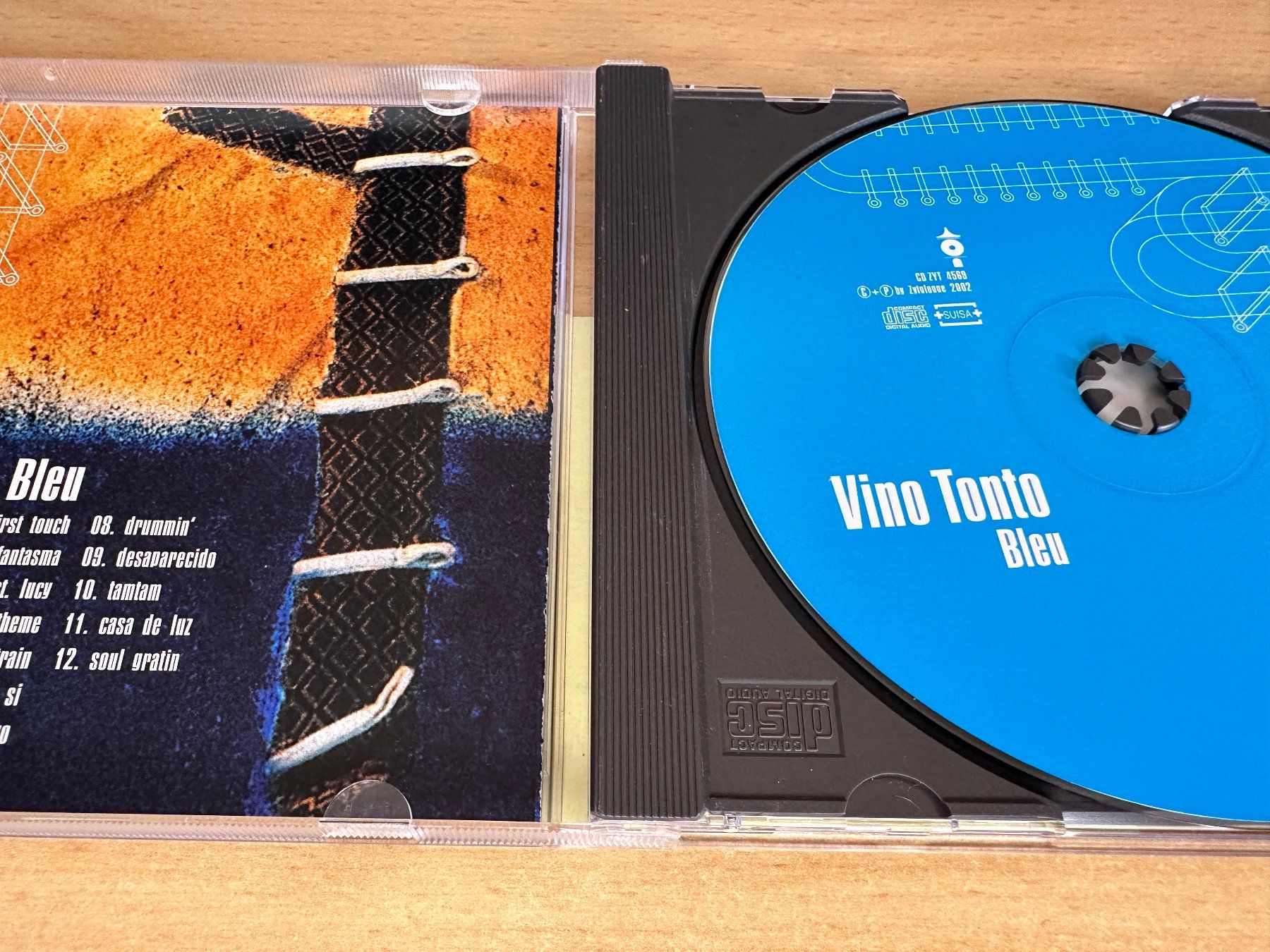 CDs: Vino Tonto – Bleu – Gebraucht aus Rikon im Tösstal von Alpenmutz 2