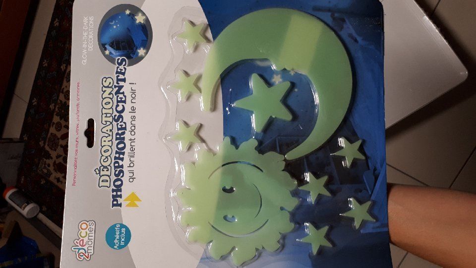 Sticker: Leuchtende Aufkleber – Nuovo e nell'imballaggio originale da Bigorio venduto da Elen78 1