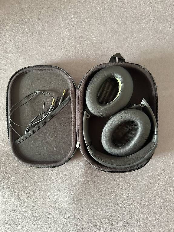 Kopfhörer: Bose QuietComfort 35 II – Gebraucht aus Montavon von 5HAYX 1