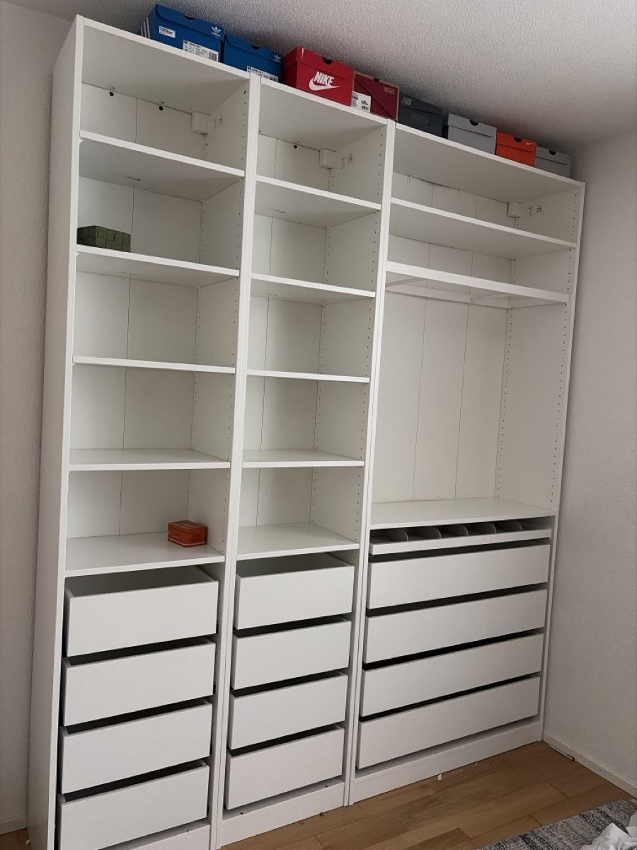 Ikea Porte manteau: dressing ikea  – Neuf (Voir description) à Biel/Bienne par bin_5j6c 1