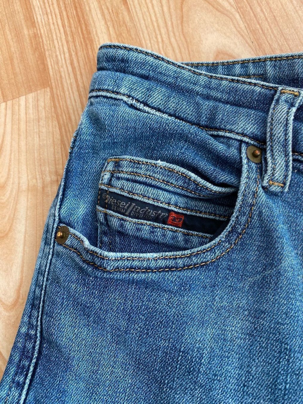 Diesel Jeans: Diesel jeans Gr.27 - L.30 – Usato da Füllinsdorf venduto da silberstern110 1