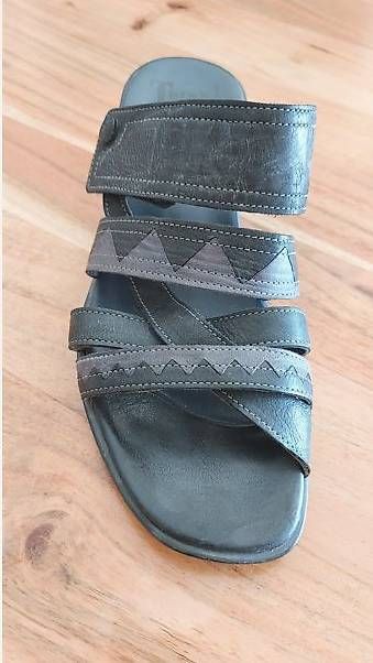 Scarpe da uomo: Sommerschuhe echt Leder, Gr. 42, Marke Think – Usato da Basel venduto da hbe_6gsv