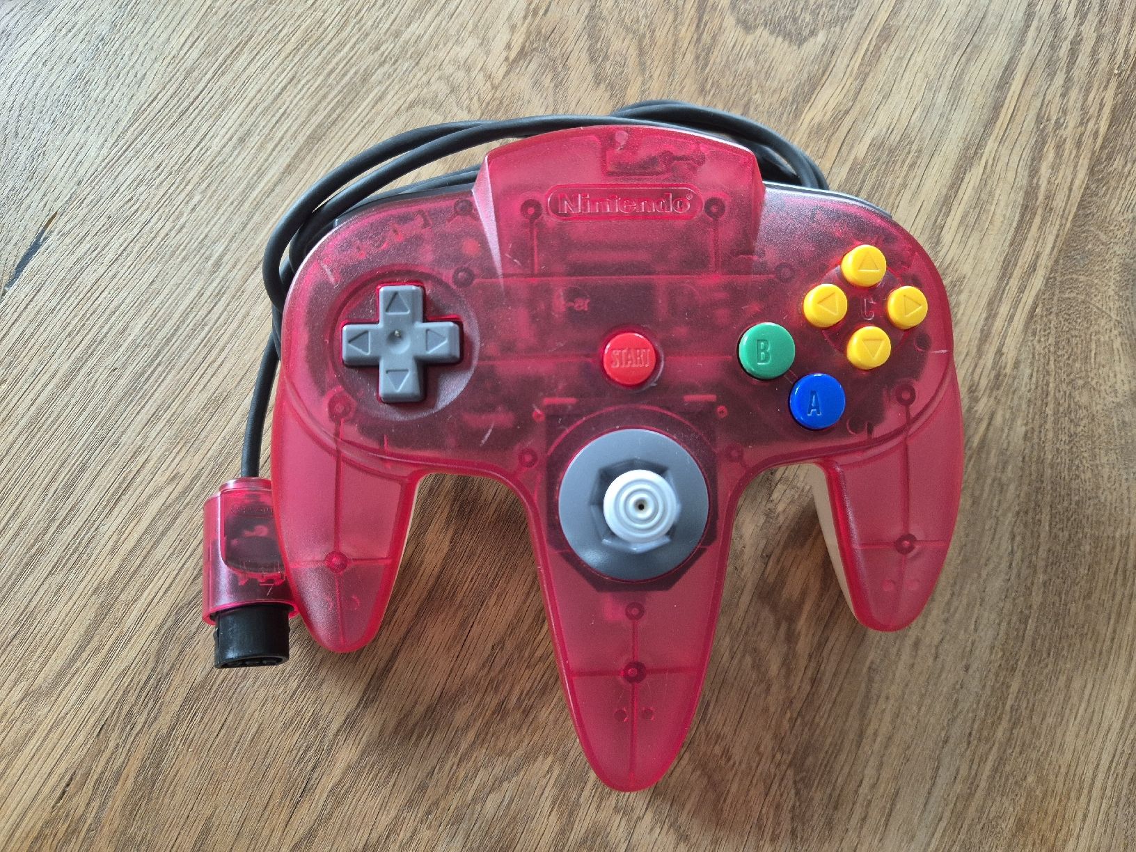 Nintendo Controller: N64 Controller Funtastisch Rot Durchsichtig – Usato da Gümligen venduto da kurt2591989