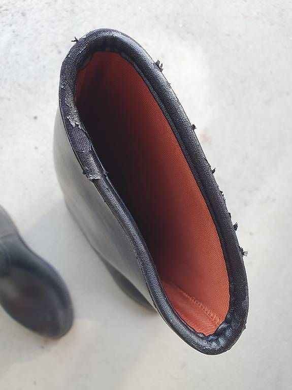 Chaussures femmes: Belles bottes équitation – D'occasion à Apples par denissafrany 1