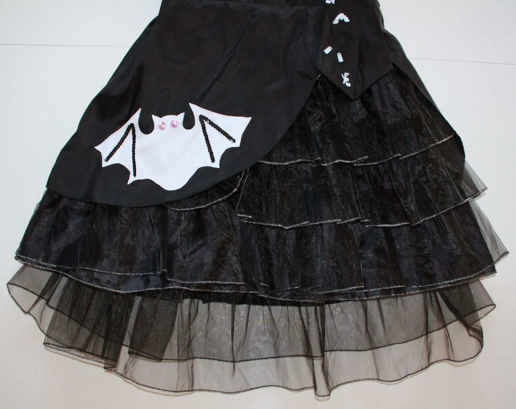 Costumi: Costume sorcière / Hexe t. 9 - 10 ans – Usato da Peseux venduto da CoolShoping 6