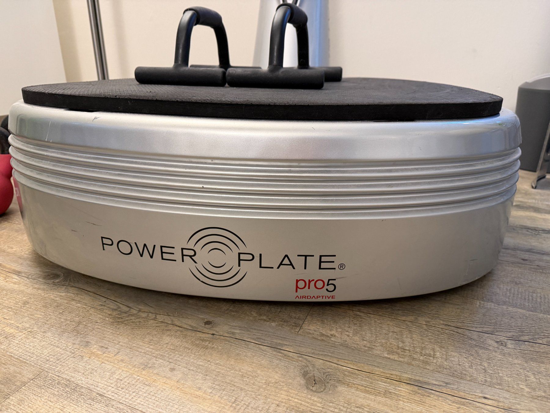 Power Plate Hometrainer: Power Plate Pro 5 AIRdaptive - Das Original – Usato da Arlesheim venduto da Juergmax 2