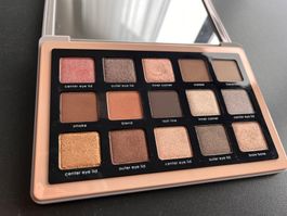 Natasha Denona Glam Eyeshadow Palette-Top Zustand!