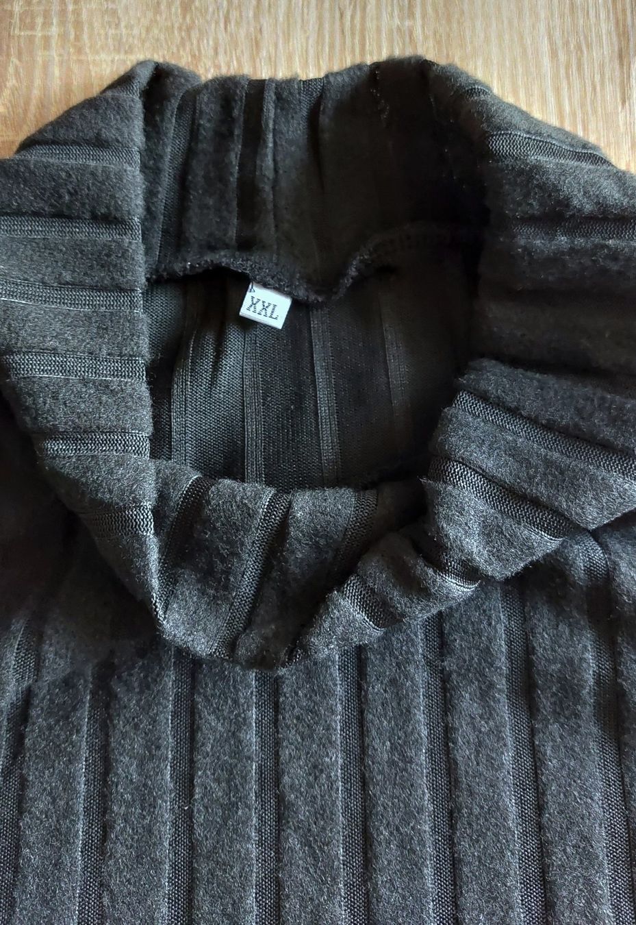 Maglioni & Felpe: Neuer Damen Rippenpullover – Nuovo e nell'imballaggio originale da Zollikofen venduto da Blackie 5