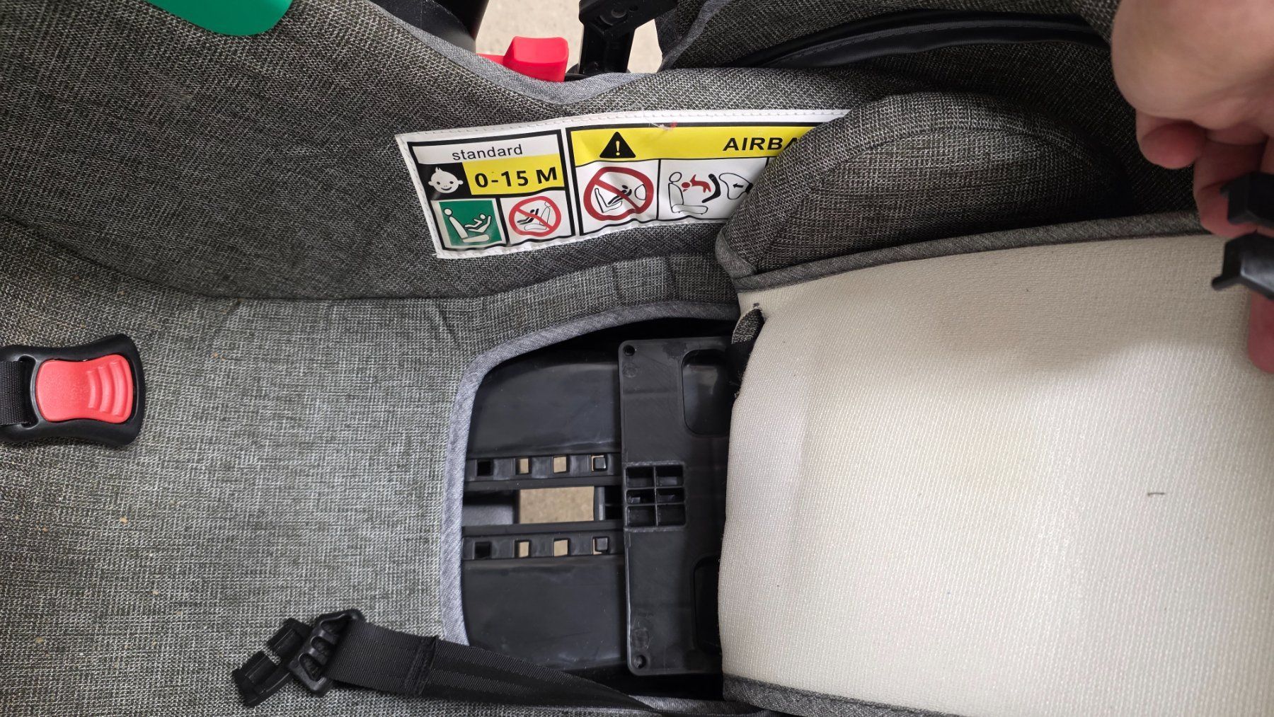 Maxi-Cosi Seggiolini per auto: Maxi Cosi Schale mit Isofix – Usato da Zürich venduto da Mischu_1985 3