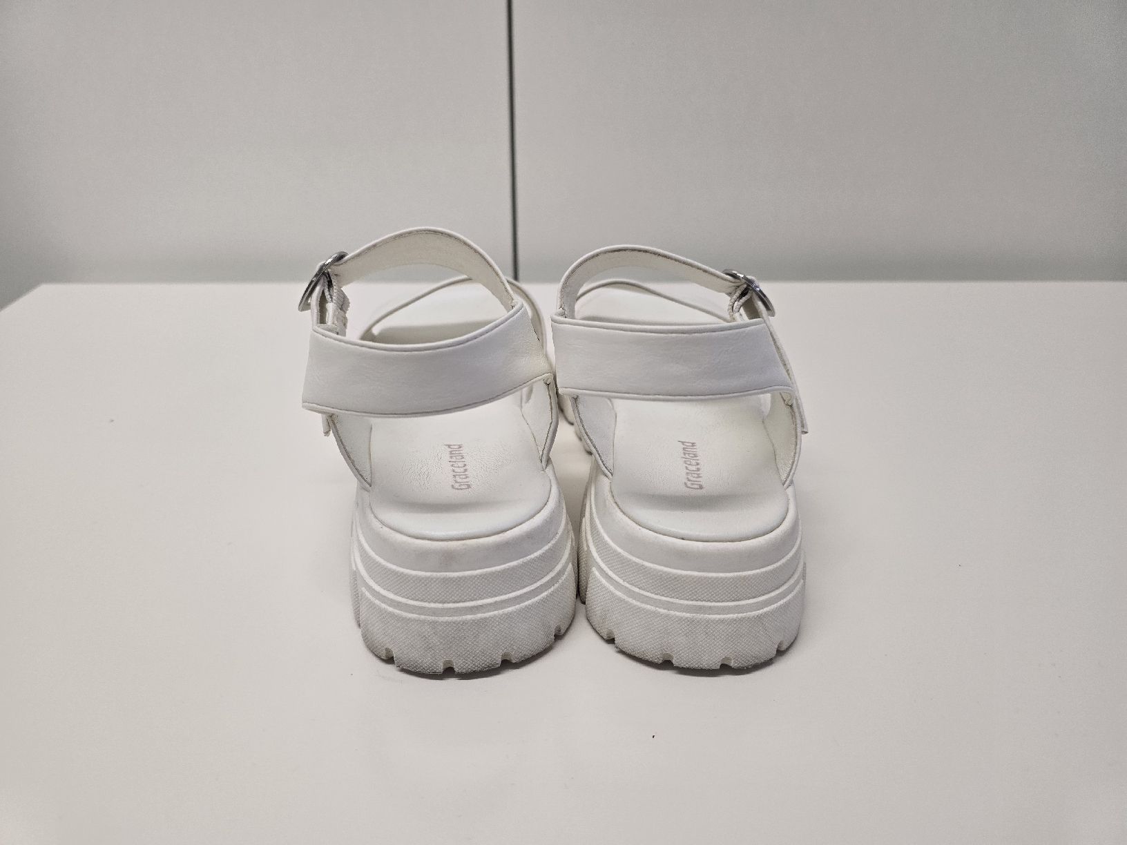 Graceland Scarpe per ragazze: Graceland Sandalen Gr.37 – Usato da St. Gallen venduto da CAPYCORP 2