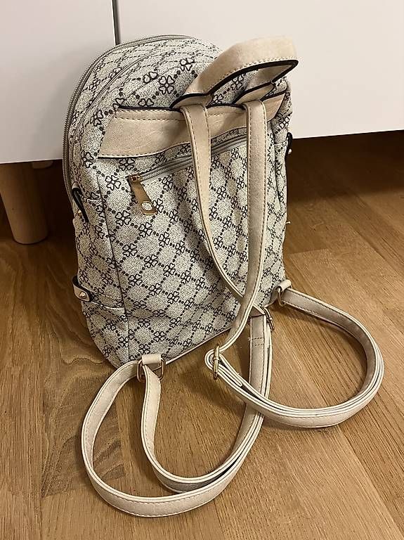 Zaini: Herziger, robuster Rucksack  – Nuovo e nell'imballaggio originale da Zürich venduto da Kuschligwuschlig1 2