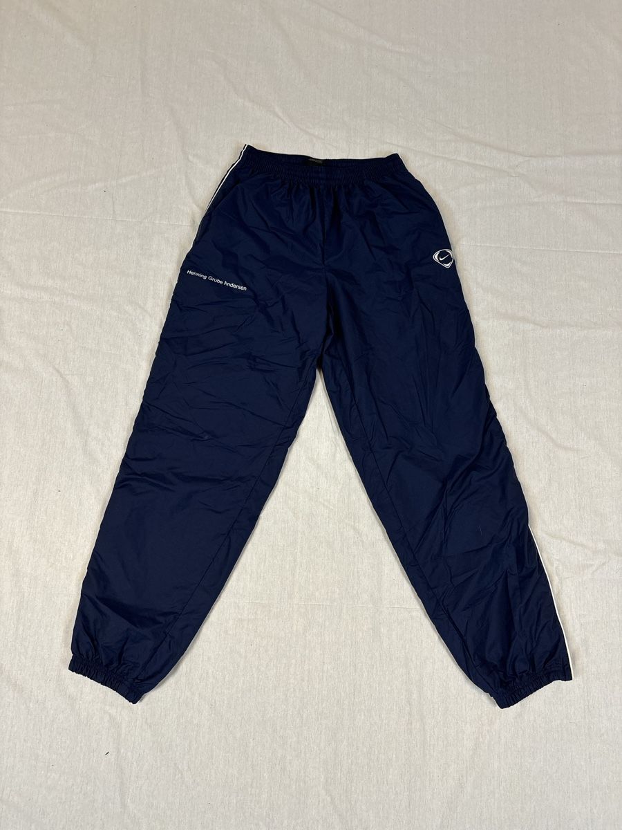 Nike Pantaloni: Nike Trainingshose – Nuovo (secondo la descrizione) da Lindau venduto da KT_Vintage