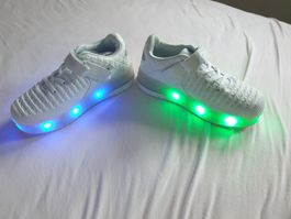 LED Rollschuhe Sneaker Gr. 40 mit Rollen Leucht Schuhe Weiss