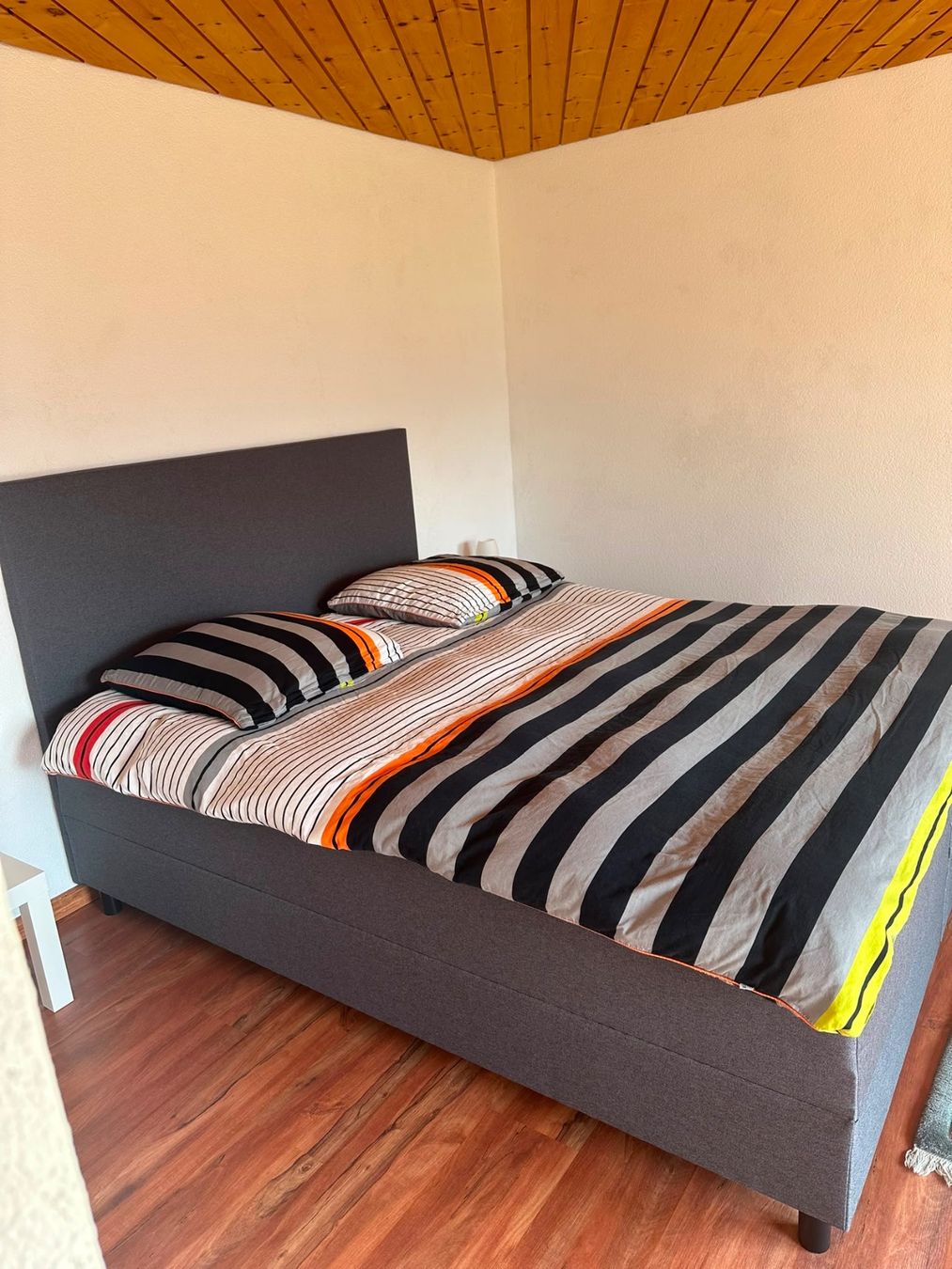 Letti: Boxspringbett 160x200 – Usato da St. Peterzell venduto da andrea2012 1