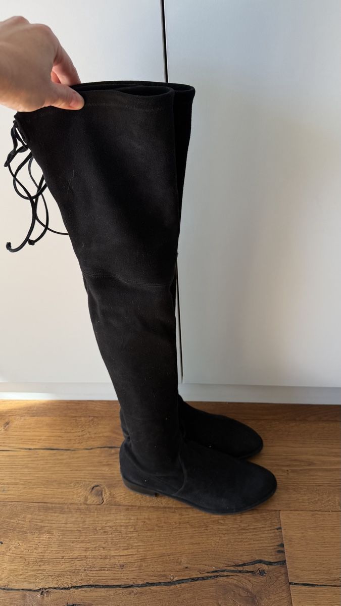 Stuart Weitzman Scarpe da donna: Stuart Weitzman Overknee Stiefel schwarz Grösse 39 – Nuovo (secondo la descrizione) da Küssnacht am Rigi venduto da hor_dpb7