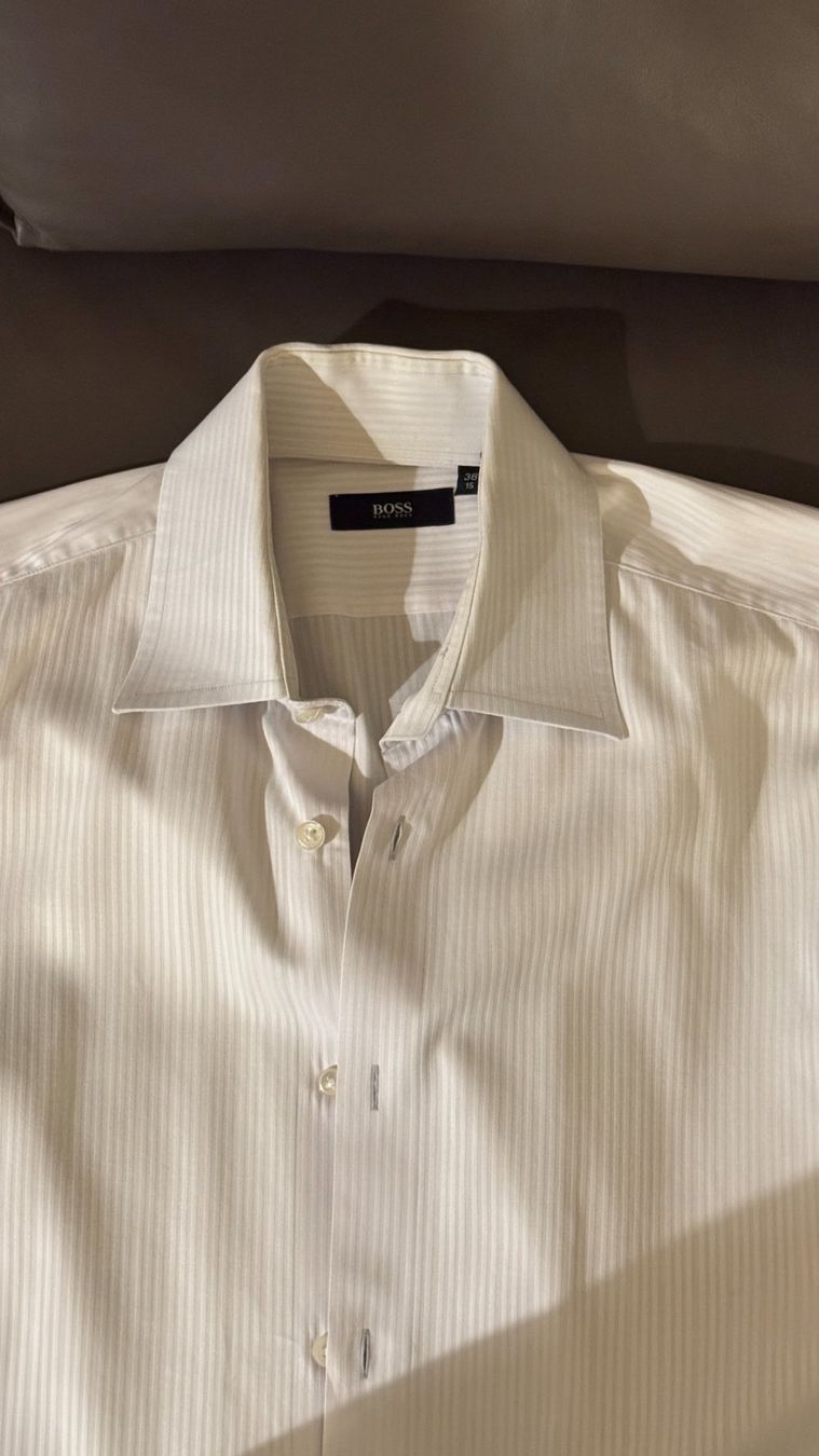 Hugo Boss Camicie: Hugo Boss Hemd 38 15 weiss – Usato da St. Gallen venduto da mischaVIX