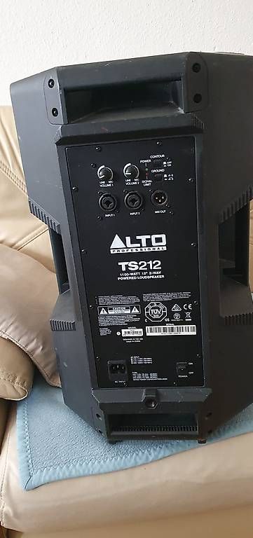 Casse acustiche: Lot de 2 enceintes TS212 Alto – Usato da Genève venduto da Susana.L 1